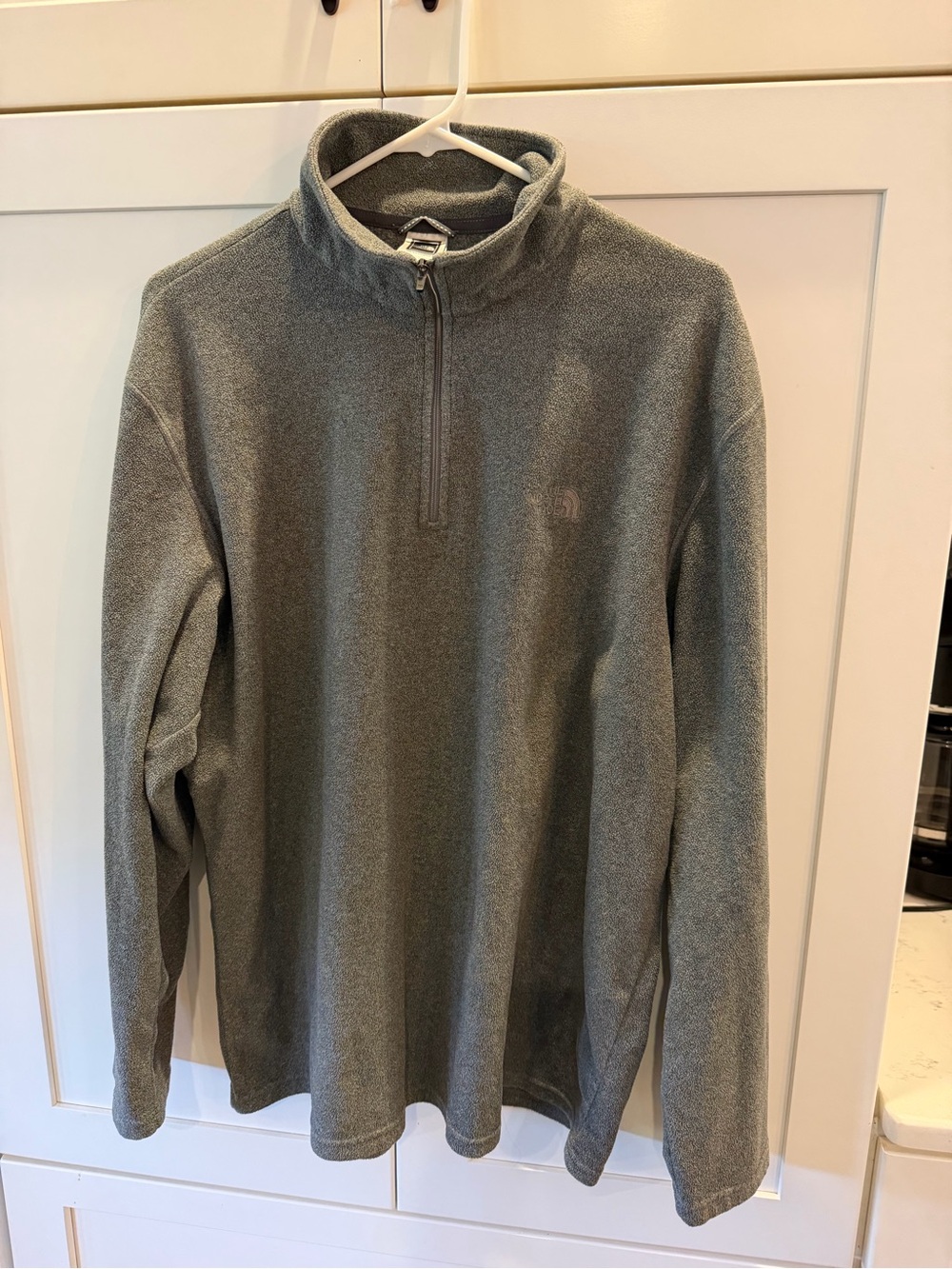 The North Face Men’s Gray Half-Zip Fleece Pullover